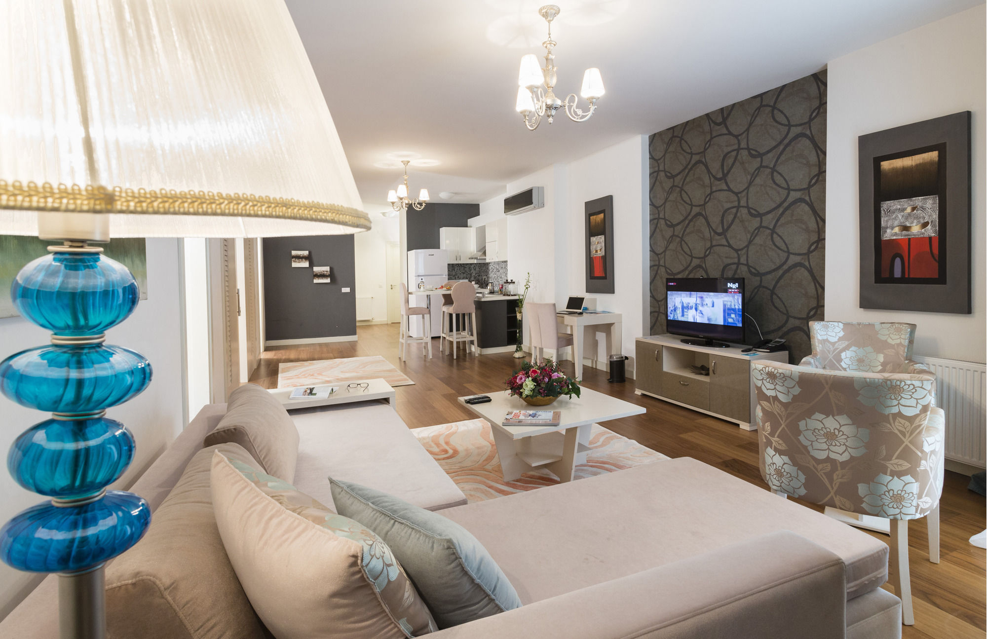 Turkuaz Suites Istanboel Buitenkant foto