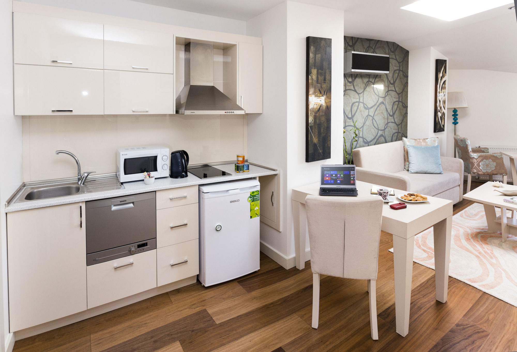 Turkuaz Suites Istanboel Buitenkant foto